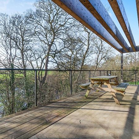 Whispering Waters Teesdale Lodges Gainford Exterior photo